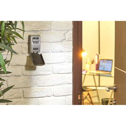 Outdoor key safe MasterLock 5425EURD