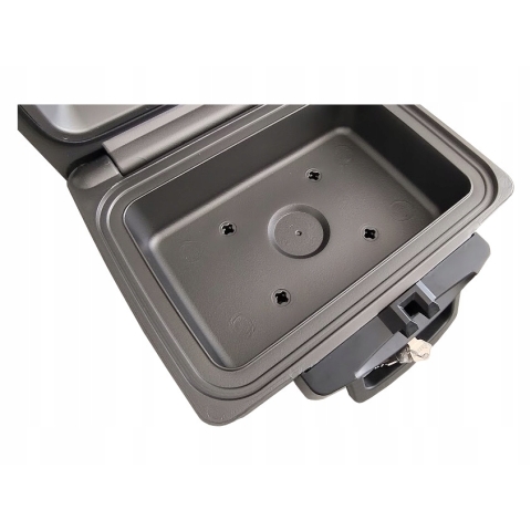 Fire and water resistant chest H0100EURHRO